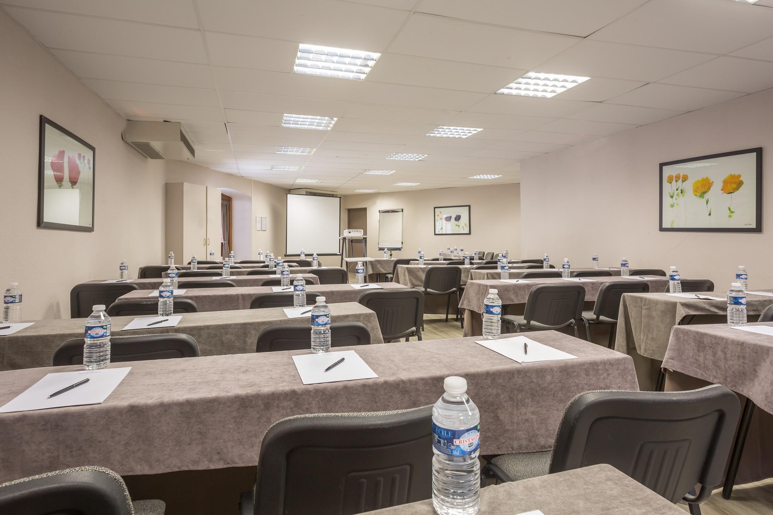 Sowell Hotels Ardeche Grospierres Eksteriør bilde