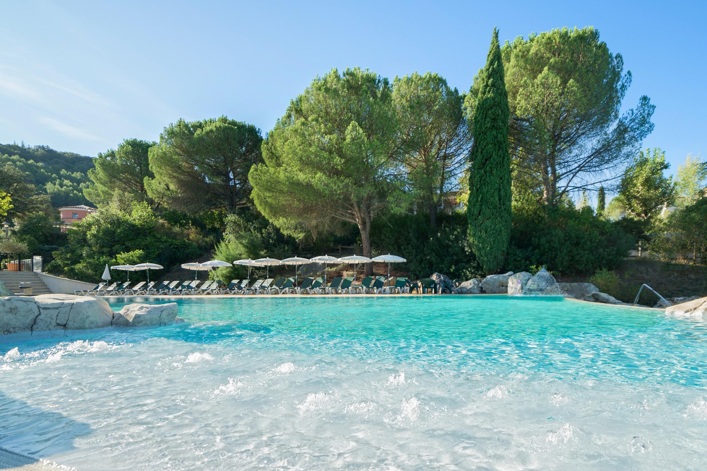 Sowell Hotels Ardeche Grospierres Eksteriør bilde