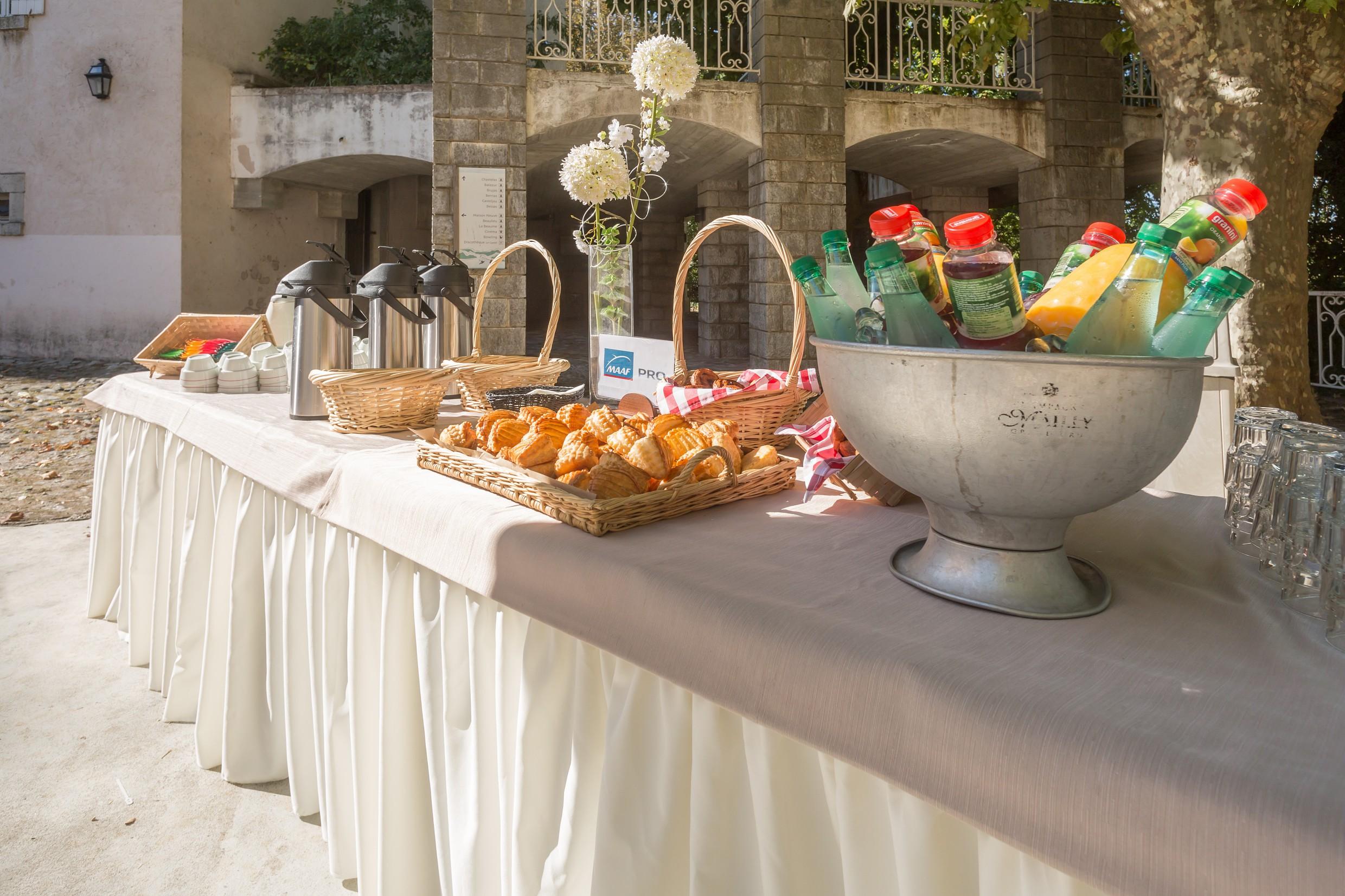 Sowell Hotels Ardeche Grospierres Eksteriør bilde